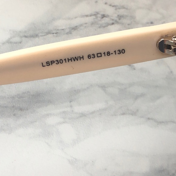 NEW OFF WHITE LIANSAN POLARIZED OVERSIZED SUNG… - Picture 3 of 8